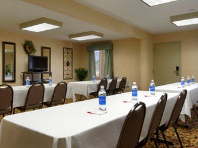 Ramada By Wyndham West Memphis Hotel Facilități foto